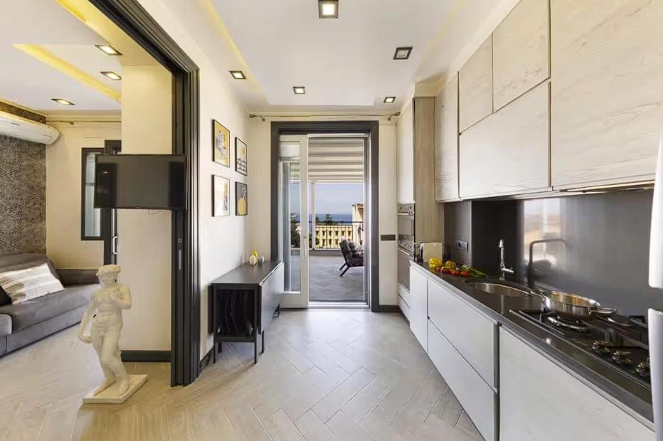 Located In The Heart Of ! Sorrente